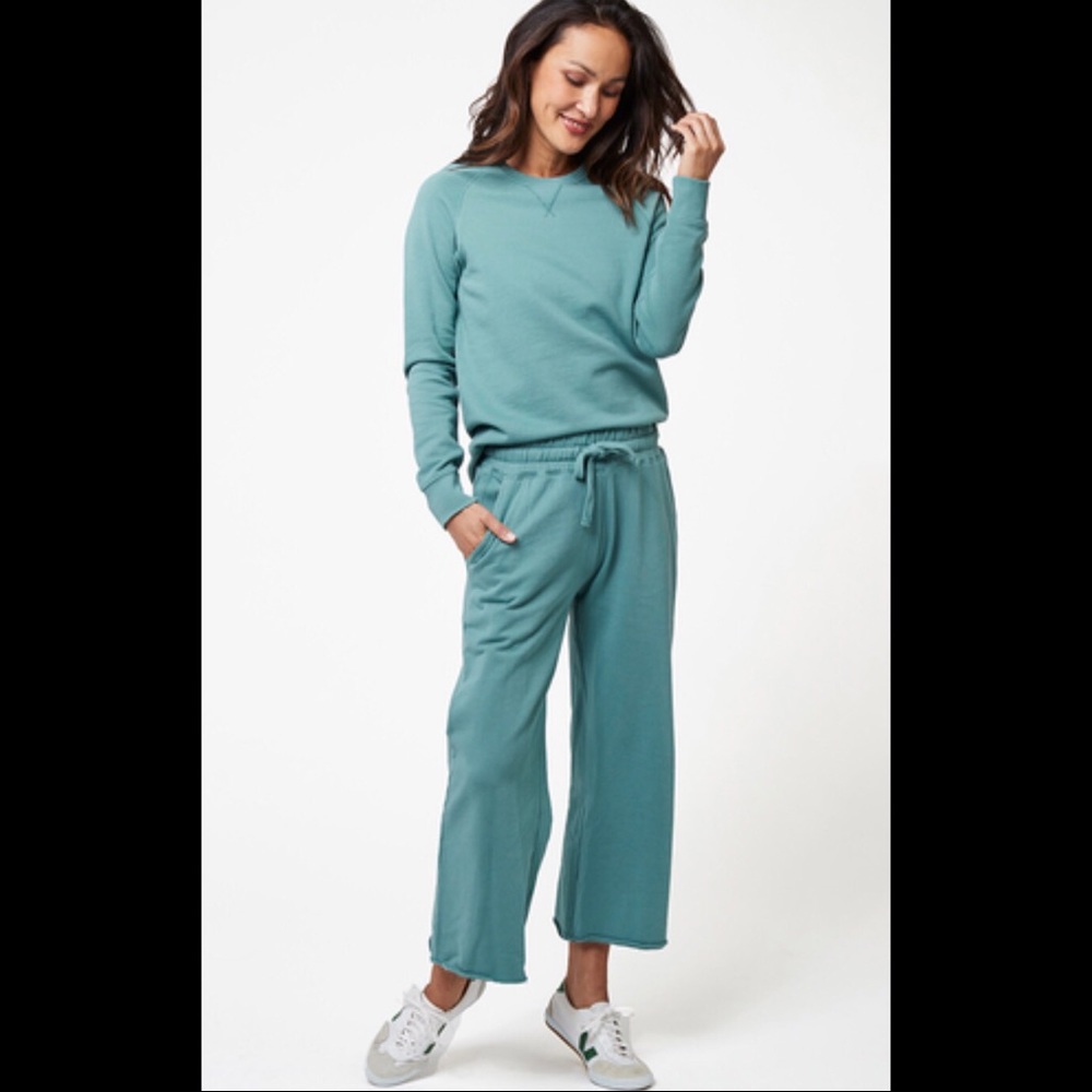 NWOT <PACT ORGANIC> Matching Set